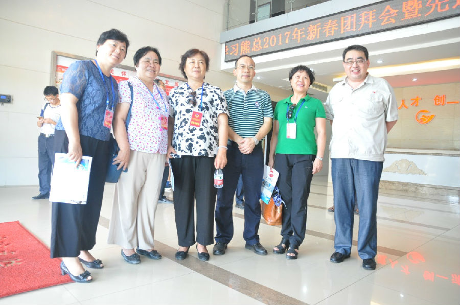 自治區(qū)政協(xié)委員、玉林市政協(xié)主席梁偉江一行到我司現(xiàn)場(chǎng)調(diào)研