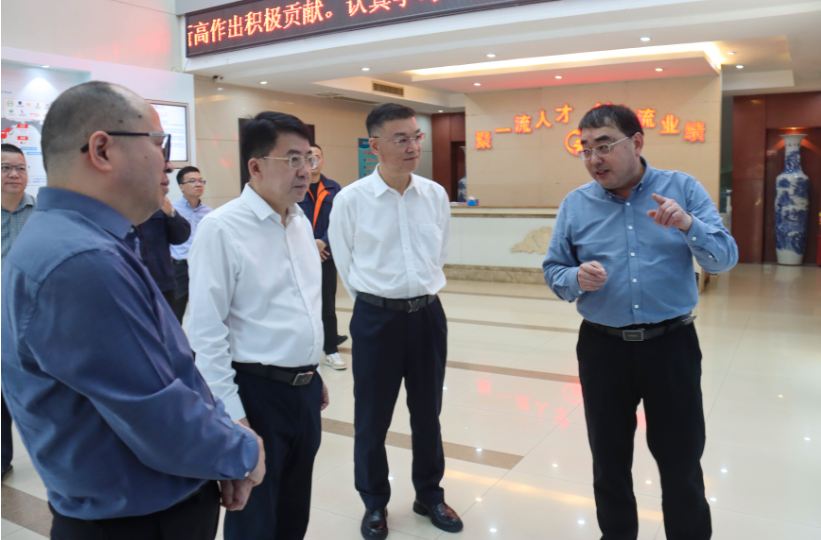 玉林市委常委、常務(wù)副市長韋慶強(qiáng)一行蒞臨廣西銀億調(diào)研